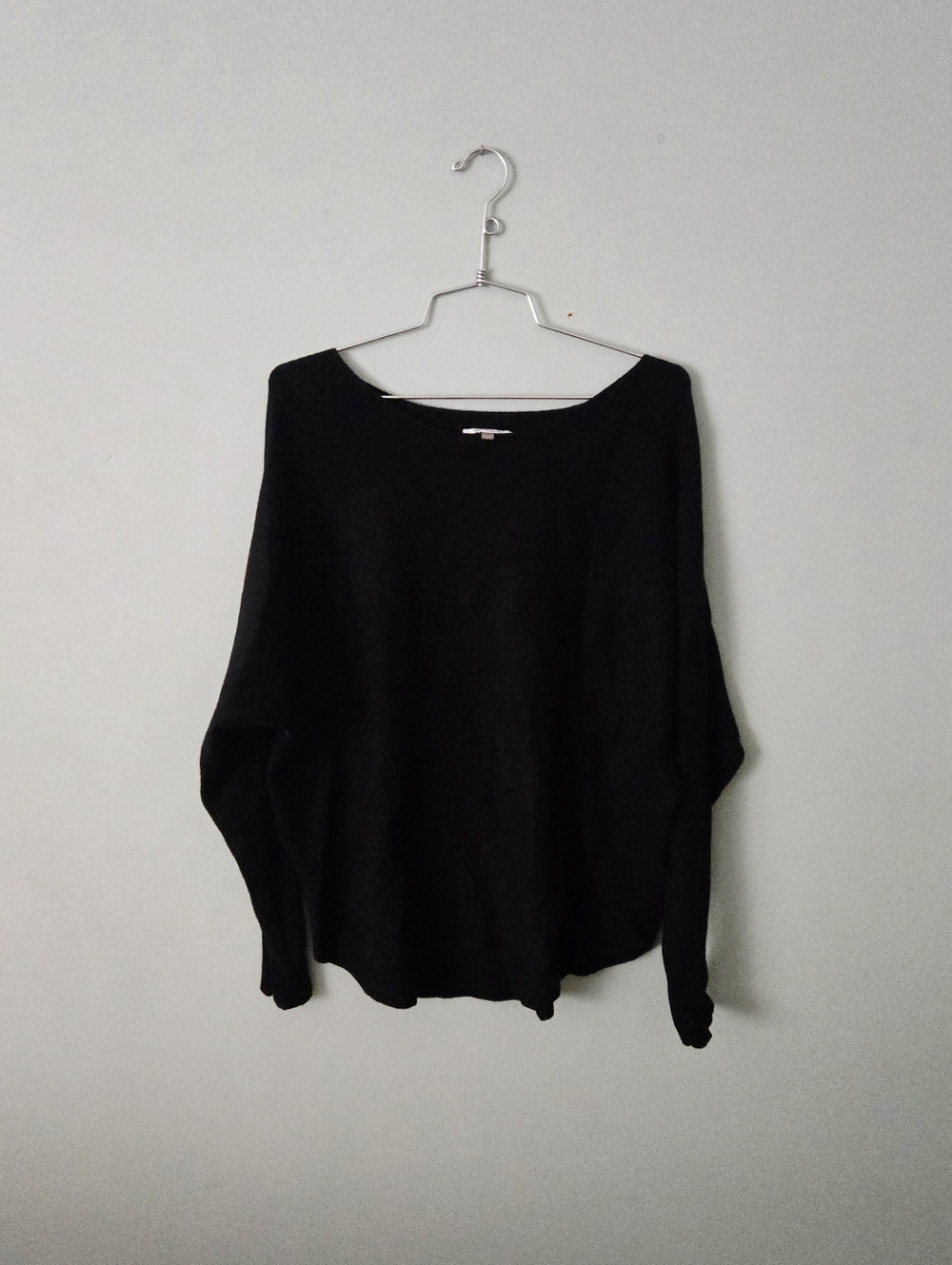 Vila Milano Black Long Dolman Style Sleeve Sweater, size Large
